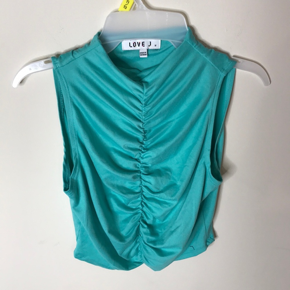 Sleeveless Ruched Top